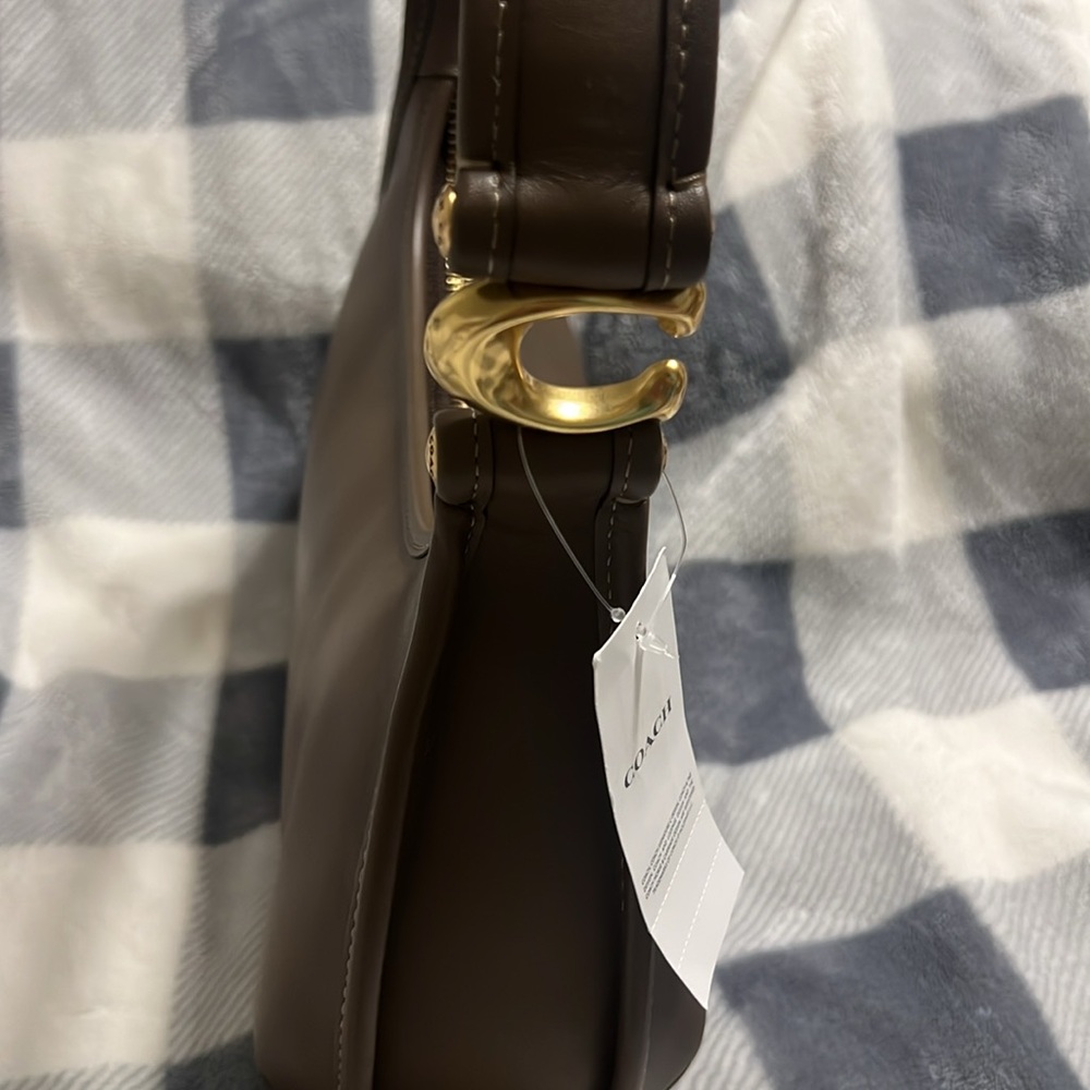 Coach Eve Shoulder Bag - Picture 2 of 9